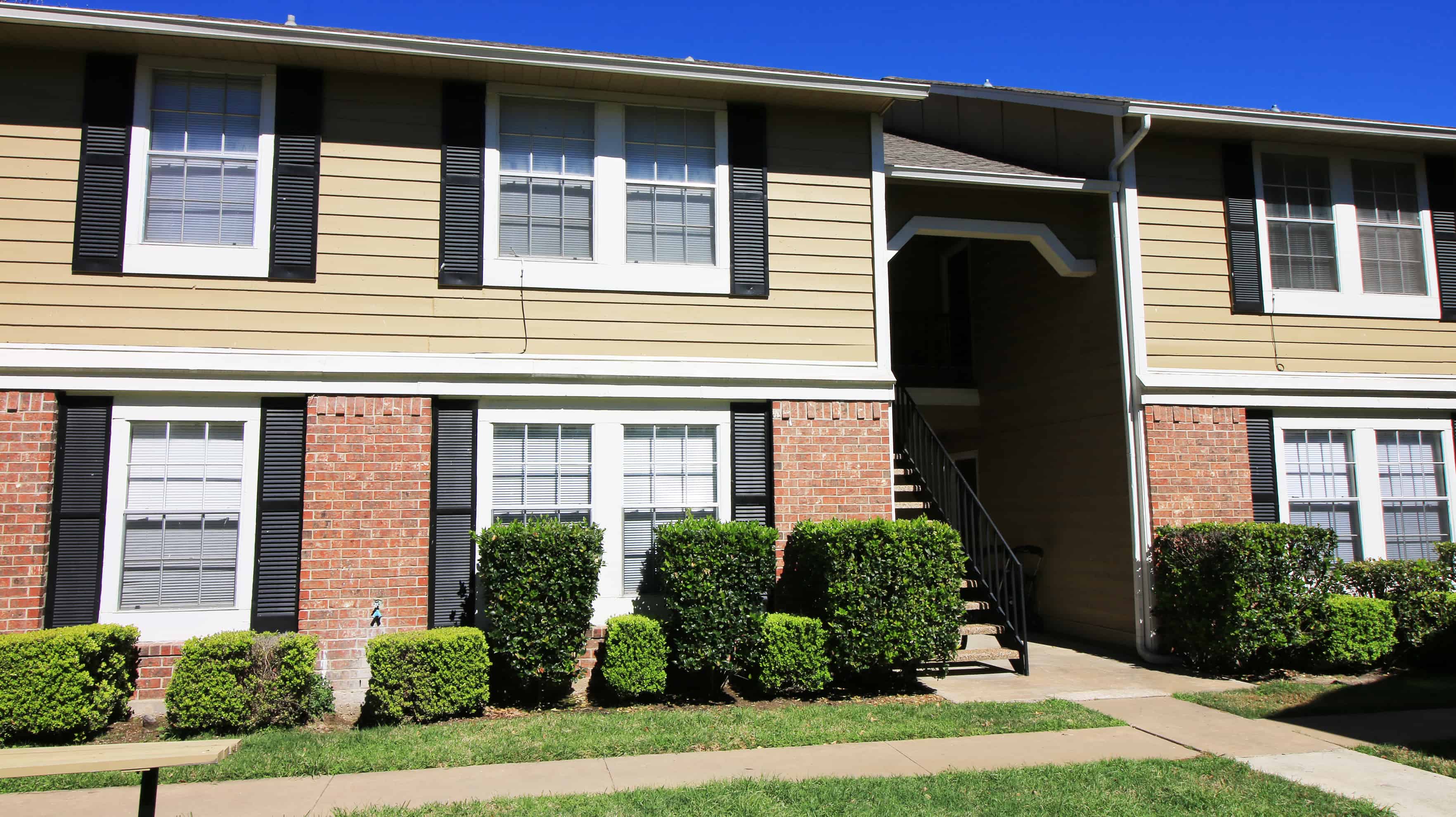 Simple Arbors Of Taylor Apartments for Simple Design